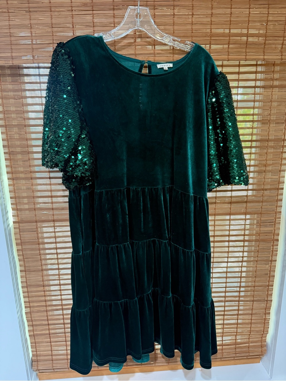 JODIFL Dark Emerald Velvet Tiered Dress with Sequin Puff Sleeves